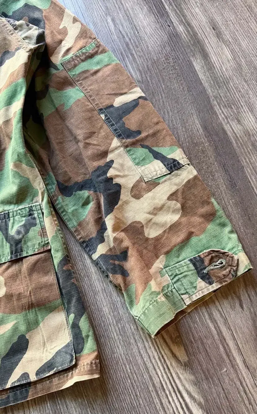 Vintage U.S. Army Woodland Camo BDU Combat Coat Jacket Small-Regular